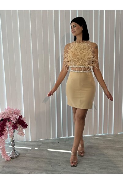 Always Dress İki parça tüy ve taş detaylı ten rengi elbise