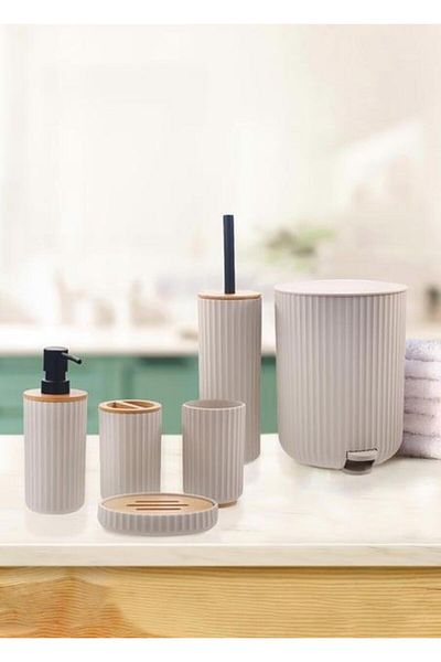 The Mia Stripe Bath Set Cream 6 Pieces