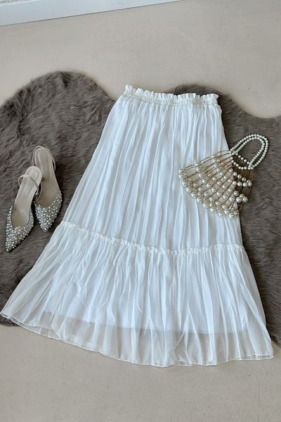 Poliyance Vala White Long Lined Pleated Chiffon Skirt