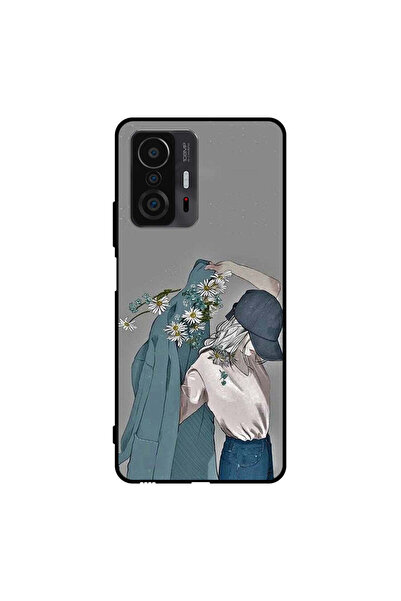Covernex غطاء حماية لهاتف Xiaomi 11T بتصميم فتاة ترتدي معطفًا مزهرًا