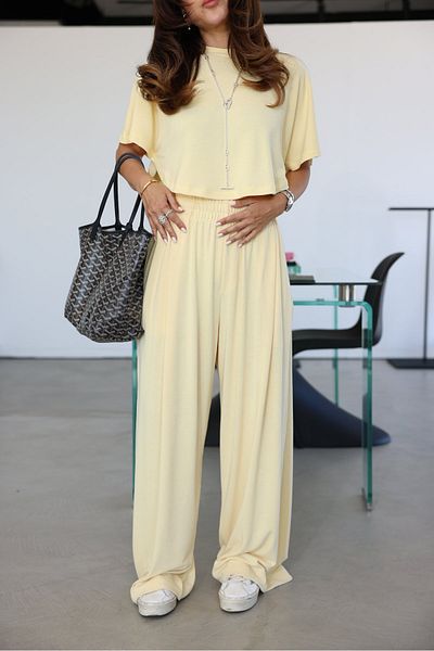 Özge Özgenç Wide Leg Sweatpants with Elastic Waist