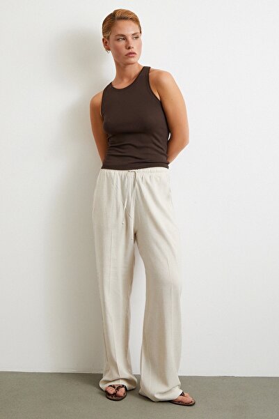 Never more Elastic Waist Pipe Leg Trousers Beige