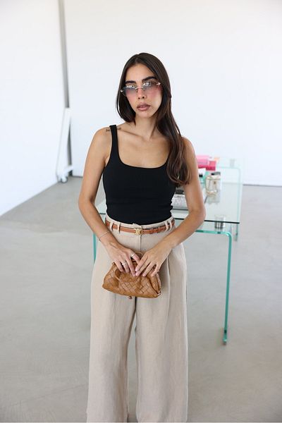 Özge Özgenç Thick Strap Self-Fitted Tank Top