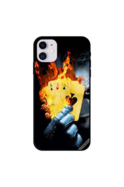 Covernex غطاء حماية لجهاز iPhone 11 يحمل في يده بطاقات محترقة