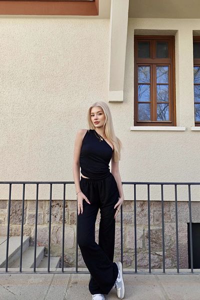 Sorridi One Shoulder Seersucker 2 Piece Set