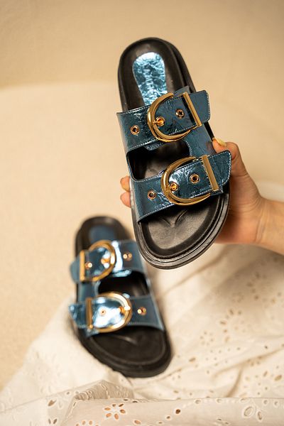 LAMİNTA Craft Women's Gold Buckle Detailed Slippers
