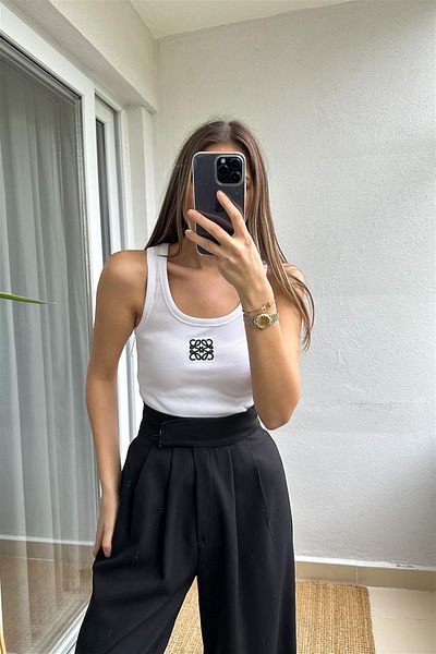 My Blog White Embroidery Undershirt