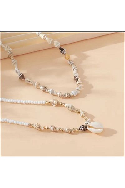 Stoneday Set of 2 Summer Necklaces with Seashells and Gold Apparatus