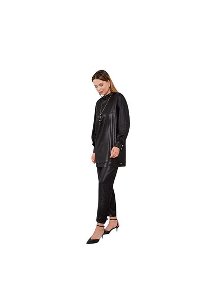 Levidor Crew Neck Necklace Detailed Double Suit