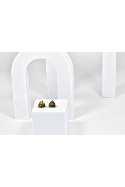 NARRU Handmade NARRU earrings, stylized triangle, green, copper and gold, Vasia