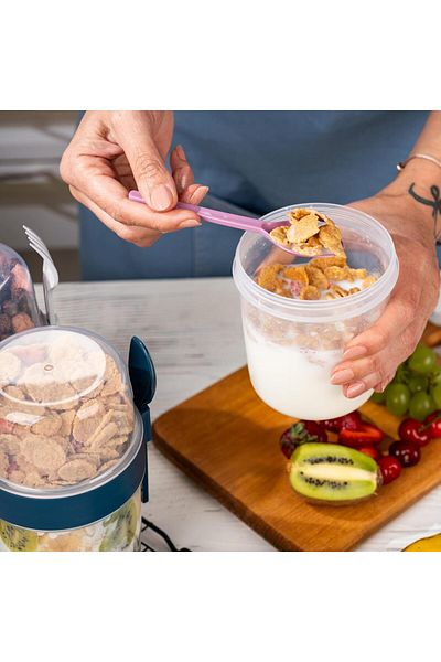 Righton 1100 ml Takengo Fruit Yogurt and Muesli Container with Spoon and Practical Portable Cup with Lid