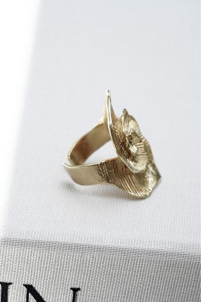 AŞIK ACCESSORIES Adjustable Spiral Flower Ring