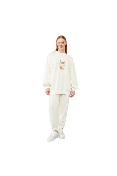 Levidor Sports Suit with Embroidered Stone Printed Trousers on the Front