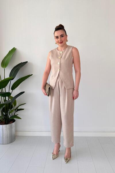 MaziButik Metal Button Vest Suit Beige