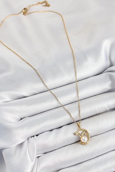 Clariss 316L Steel Pearl Detailed Crescent Rabbit Model Gold Color Women's Necklace