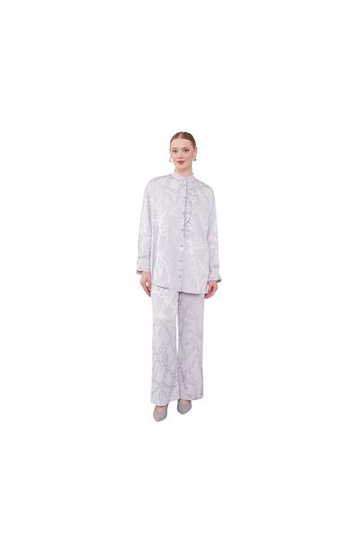 Levidor Ruffle Button Detailed Chain Pattern Double Suit