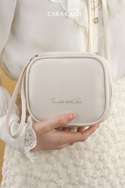 CARA CARO Small Toiletry Bag - Portable Toiletry Bag - Sanitary Pad Storage Bag