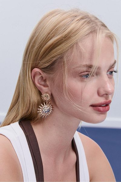 Stradivarius Large sun earrings