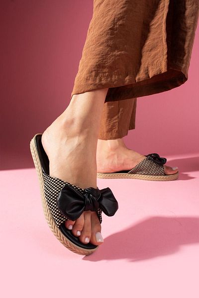 FUGA MODA Vanta Black Straw Wrap Detailed Bow Slippers