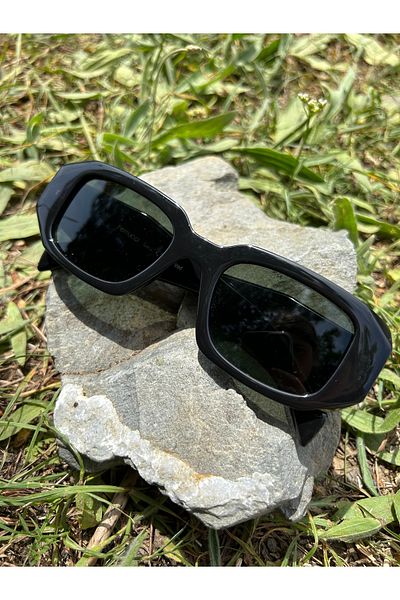 Ferrucci Black Oval Framed Black Glass Brand Model Polarized Women's Sunglasses 2