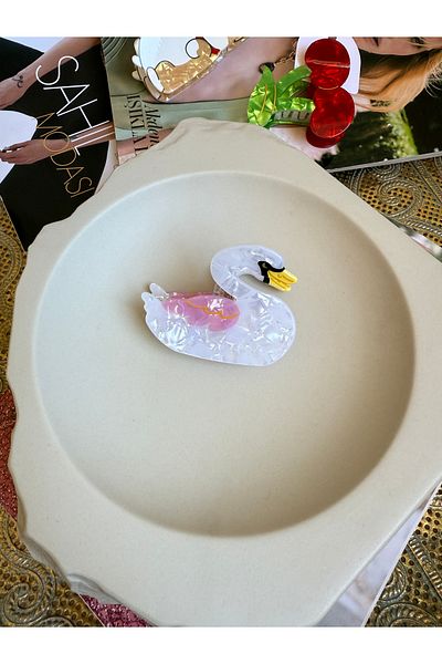 Finery by Nerrs Elegant Swan-Shaped Bone Hair Clip (5.5cm)
