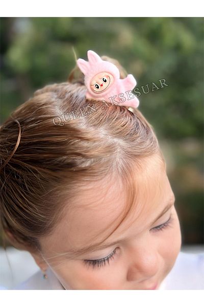 QUEEN AKSESUAR New Trend 3D Furry Labubu Toy Figured Collet Buckle Light Pink