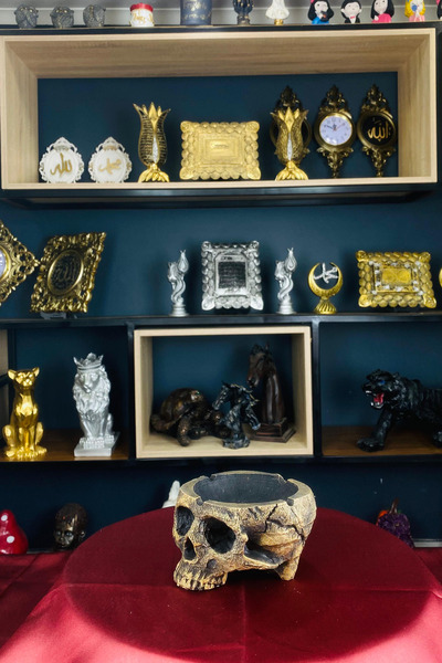 AYDİZAYN Polyester Skull Ash Tray Ashtray