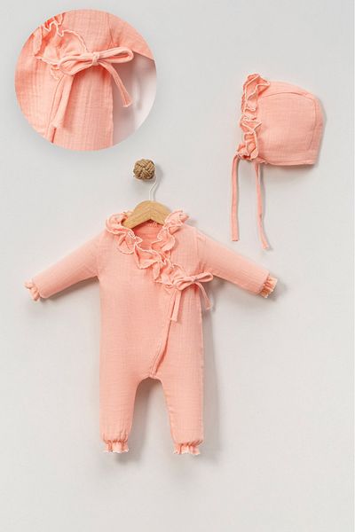 Riffy Baby بدلة قبعة من الموسلين لحديثي الولادة مع تفاصيل كشكشة من Riffy