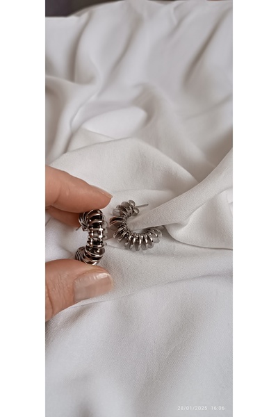 ARİ TAKI Steel Earrings with Cut-Out Rings