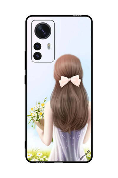 Covernex غطاء حماية لهاتف شاومي 12 برو - فتاة جميلة تحمل الزهور