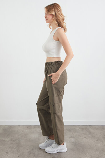 Fulla Moda Cargo Pants with Cargo Pockets and Leg Stoppers