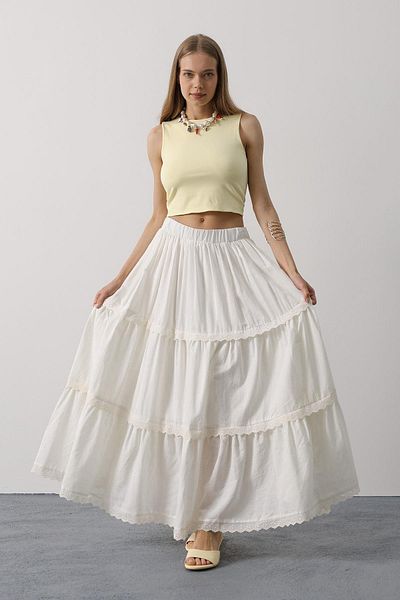 GUOZ White Long Skirt with Lace Detail