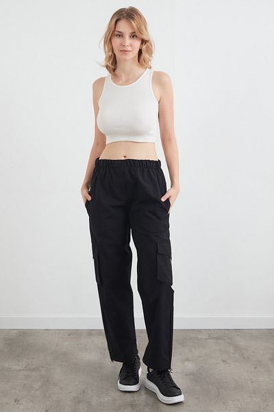 Fulla Moda Cargo Pants with Cargo Pockets and Leg Stoppers