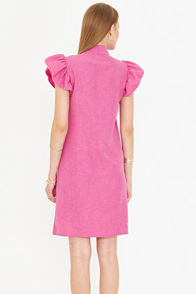 armonika Γυναικείο φούξια φόρεμα με λαιμόκοψη V με βολάν με λεπτομέρεια γραβάτα ARM-25Y001022