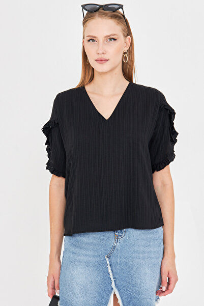 armonika Women Black V Neck Ruffled Short Sleeve Blouse Arm-25Y001070