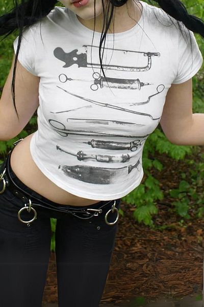 Karakedi White Treatment Set Gothic Y2K Short Sleeve Crop