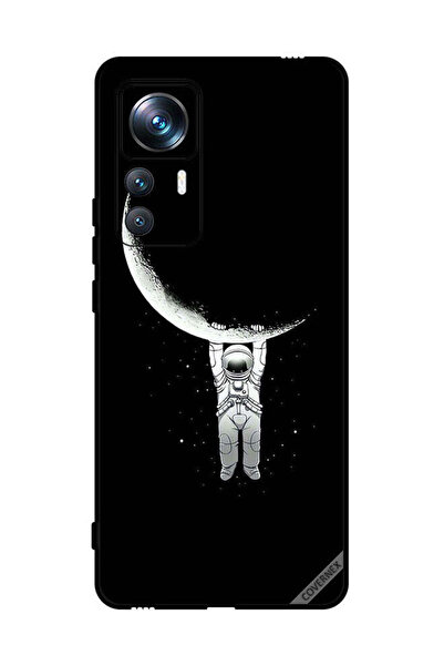 Covernex غطاء حماية لهاتف شاومي 12T Pro، صورة رائد فضاء معلق على القمر، مطبوعة