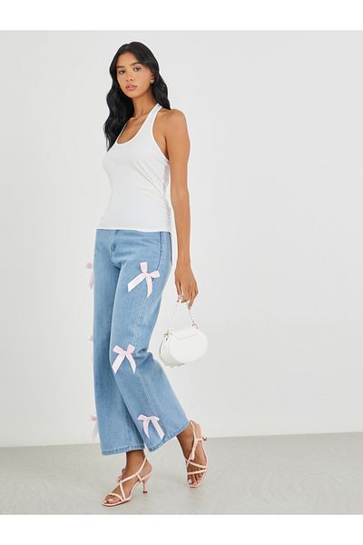 Styli Solid Halter Neck Top