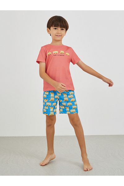 Styli Graphic Print Round Neck T-Shirt and Shorts Pyjama Set