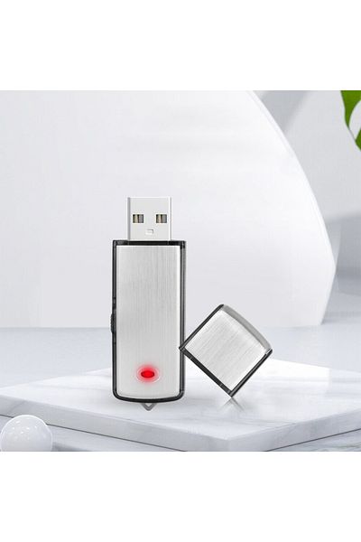 NewEvo ® Spy Recorder, USB, 16GB,200 Hours of Recording,Range up to 8 Meters, Battery Capacity 350mAh