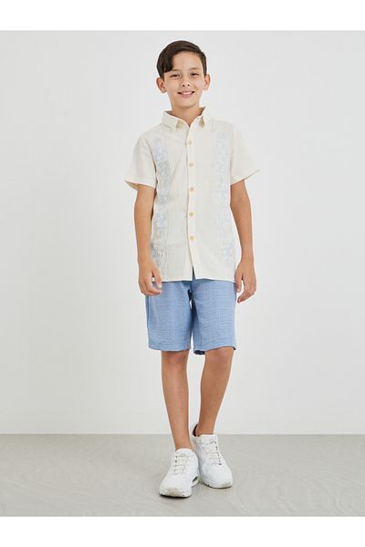 Styli Embroidered Spread Collar Buttoned Shirt
