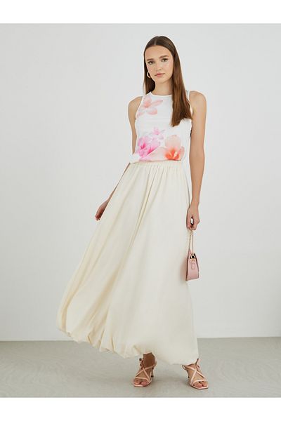 Styli Solid A-Line Maxi Skirt with Balloon Hem