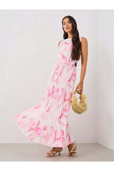 Styli Floral Print Sleeveless Pleated Detail A-Line Maxi Dress