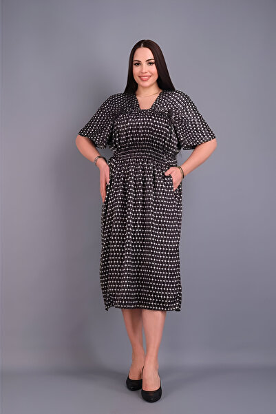 Novinka فستان صيفي منقوش بأكمام قصيرة ورقبة على شكل حرف V مقاس كبير