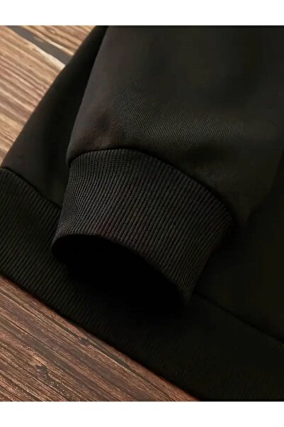 caddekombin In the Mood Heart Printed Crew Neck Black Sweatshirt