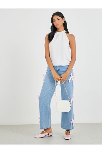 Styli Solid Halter Neck Casual Cami