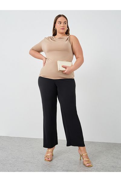 Styli Plus Size Solid One Sleeve Top