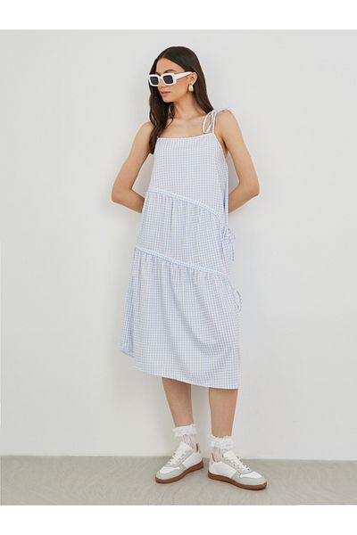 Styli Solid Sleeveless Tiered Knee Length Dress