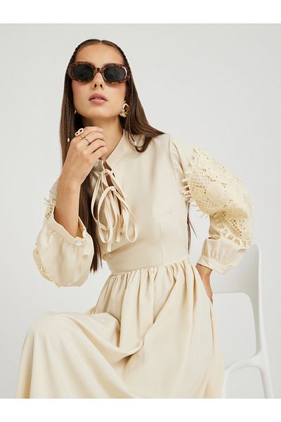 Styli Solid Lace Derail Balloon Sleeve Midi Dress with Tie-Up Detail