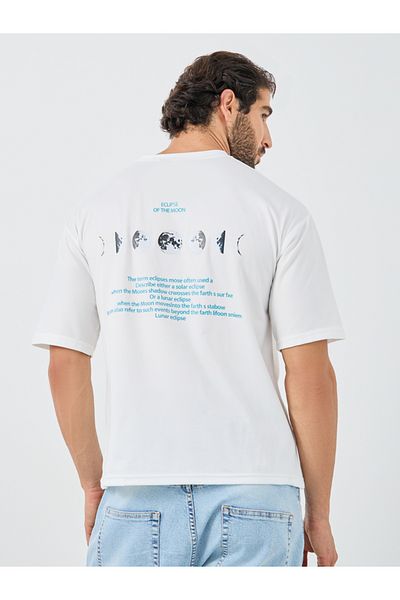 Styli Graphic Print Round Neck Oversized T-Shirt